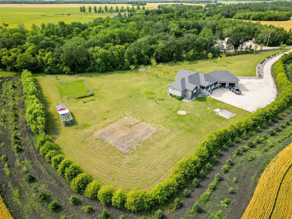 705 CIL Road, East Selkirk, Manitoba