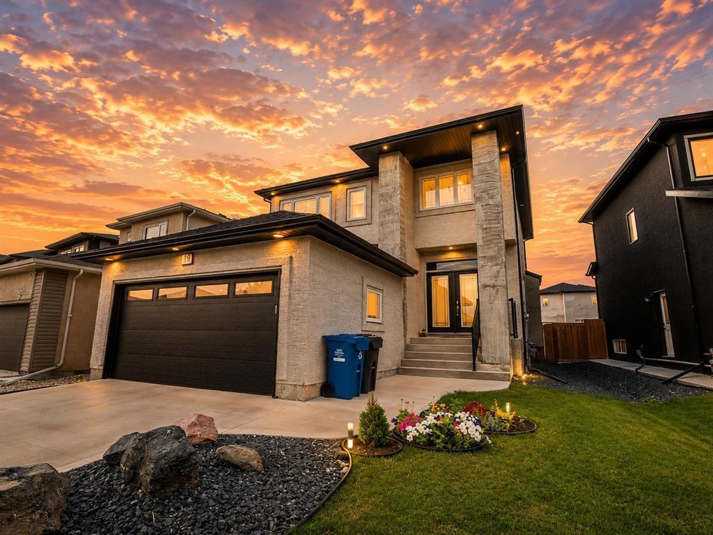 19 Berry Hill Road, Winnipeg, Manitoba