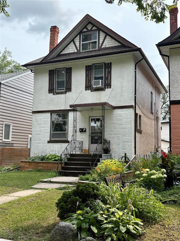 870 Fleet Avenue, Winnipeg, Manitoba