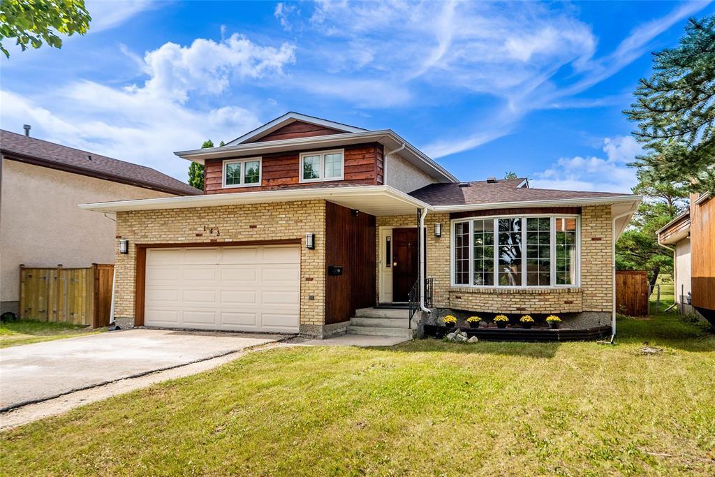 143 Valewood Crescent, Winnipeg, Manitoba