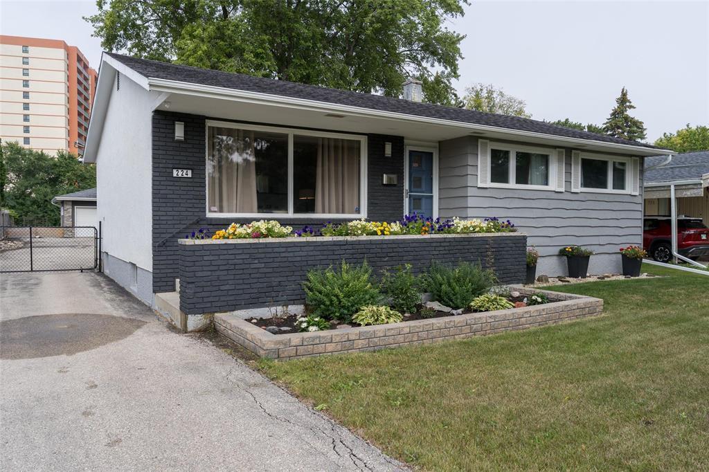 224 Harcourt Street, Winnipeg, Manitoba