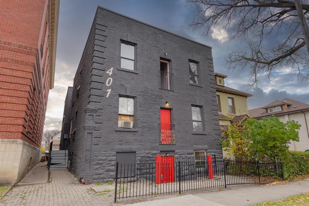 401 Burrows Avenue, Winnipeg, Manitoba