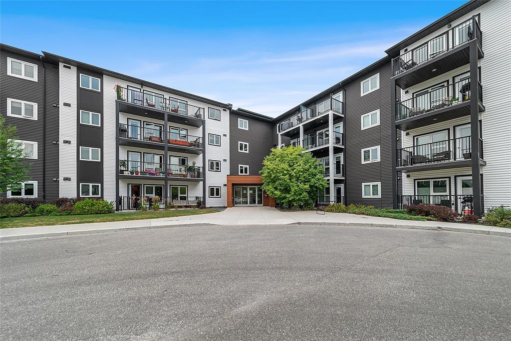 402 545 Dale Boulevard, Winnipeg, Manitoba