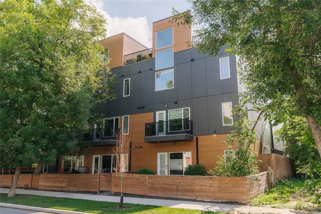 302 400 Wardlaw Avenue, Winnipeg, Manitoba