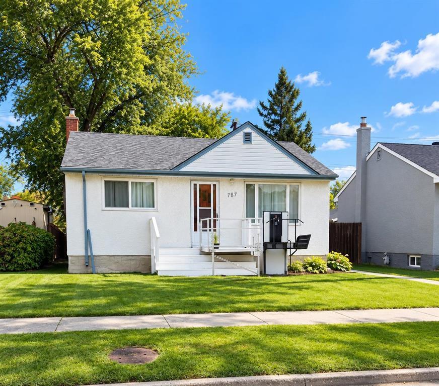 787 Manhattan Avenue, Winnipeg, Manitoba