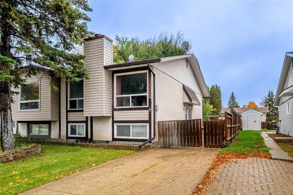 11 Lake Village Road, Winnipeg, Manitoba