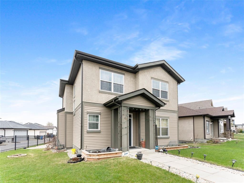 300 Brookfield Crescent, Winnipeg, Manitoba
