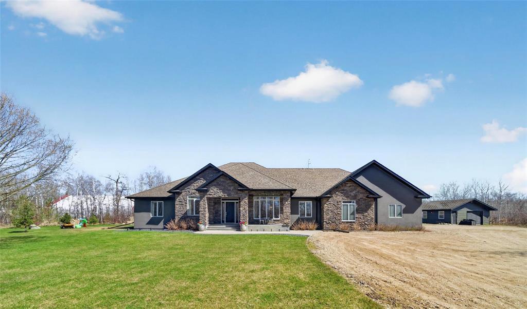 60 ROCKY Lane, Mitchell, Manitoba