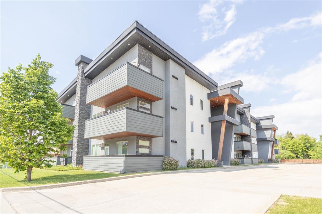 23 555 Main Street, Steinbach, Manitoba