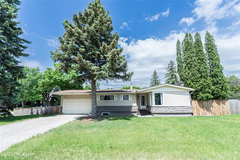 30 Macalester Bay, Winnipeg, Manitoba
