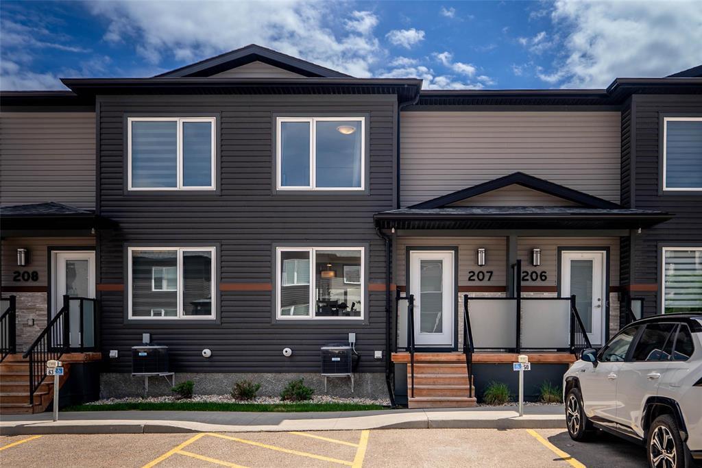 207 205 Peguis Street, Winnipeg, Manitoba