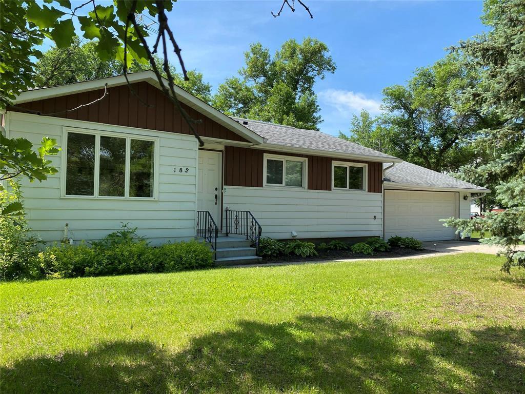 182 Waddell Avenue W, Dominion City, Manitoba