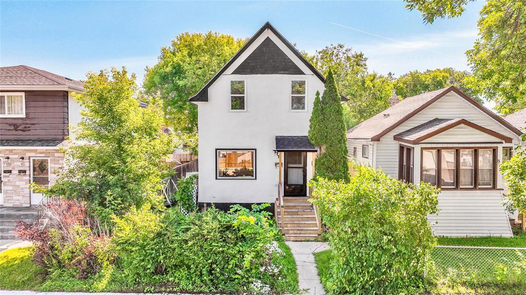 877 Telfer Street, Winnipeg, Manitoba