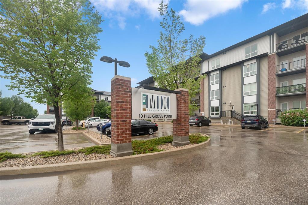 400 10 Hill Grove Point, Winnipeg, Manitoba