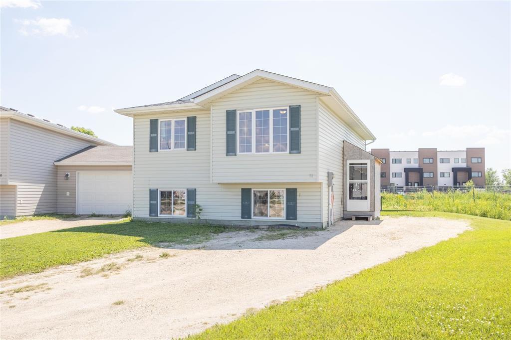 51 Whitby Crescent, Steinbach, Manitoba
