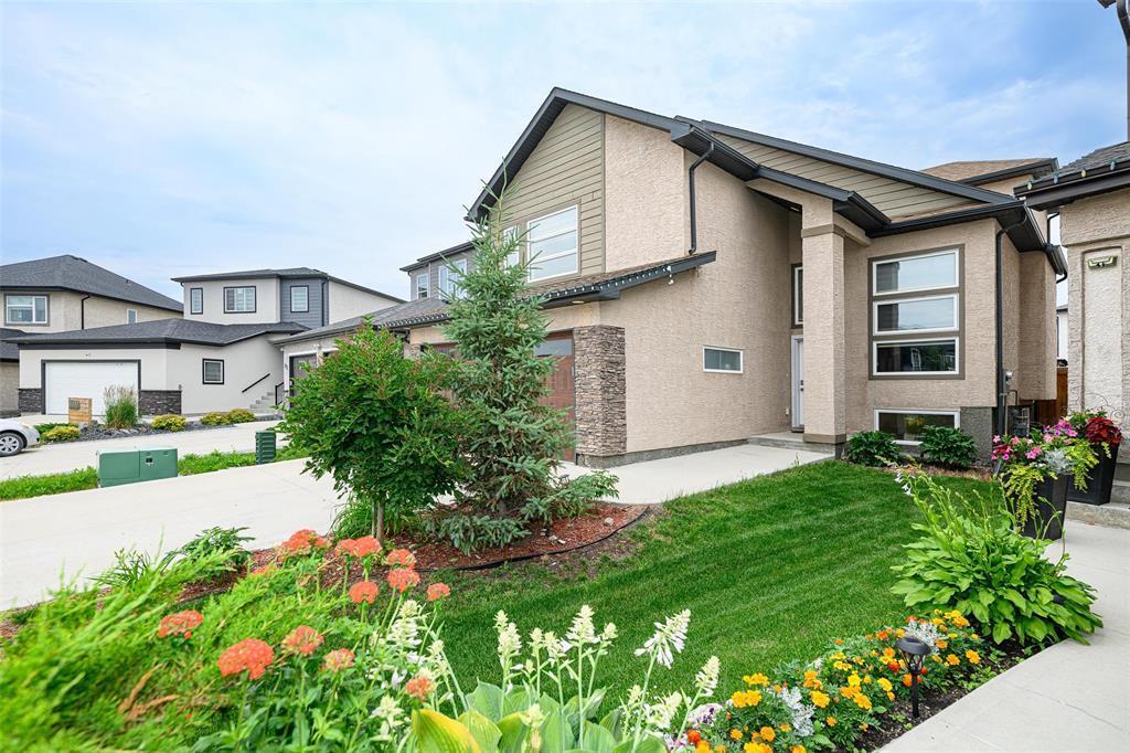 121 Tackaberry Way, Winnipeg, Manitoba