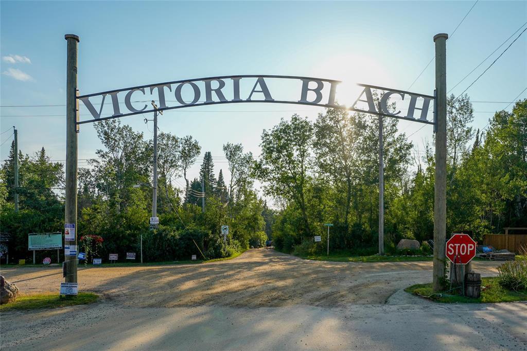 417 Sunset Boulevard, Victoria Beach, Manitoba
