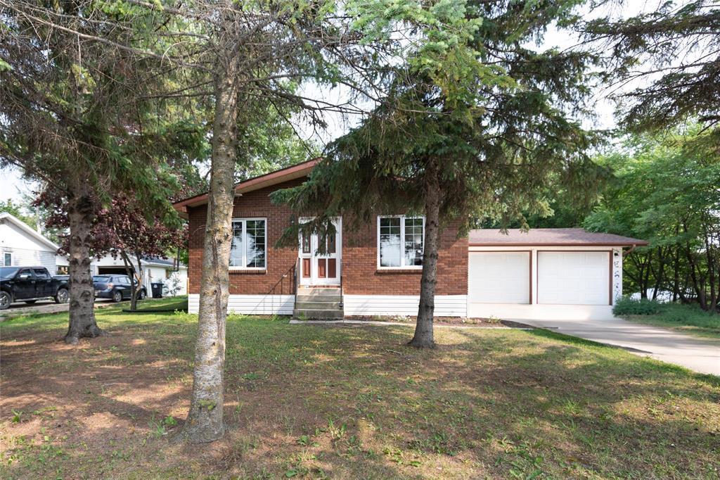 67 Barkman Avenue, Steinbach, Manitoba