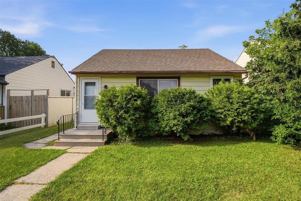 962 McCalman Avenue, Winnipeg, Manitoba