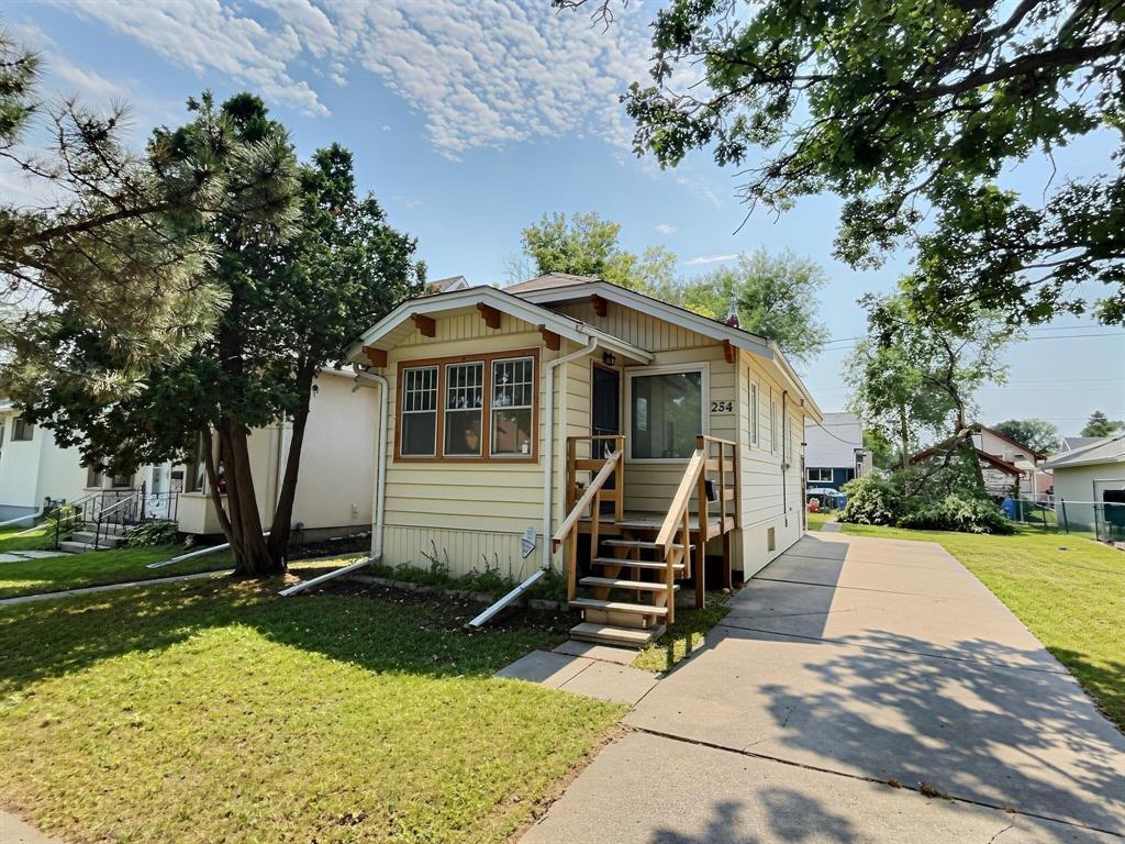 254 Melbourne Avenue, Winnipeg, Manitoba