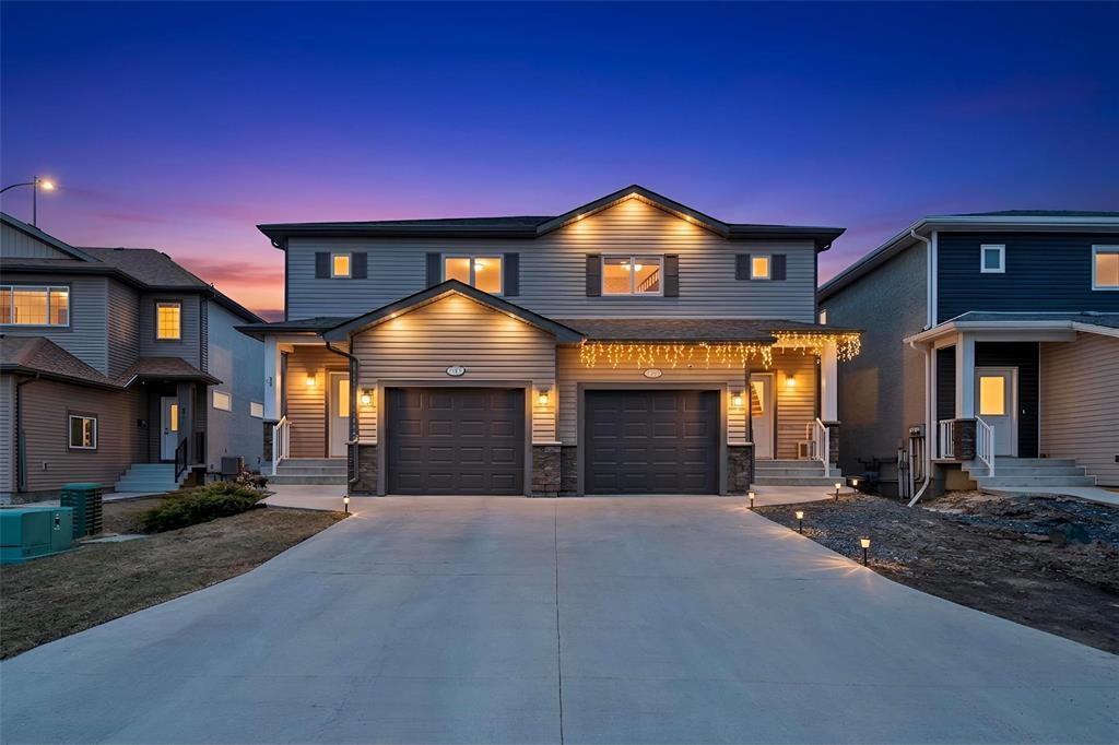 243 Castlebury Meadows Drive, Winnipeg, Manitoba