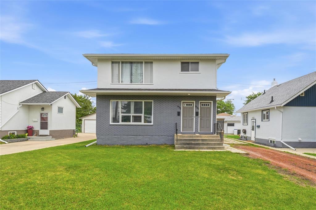 933 Elizabeth Road, Winnipeg, Manitoba