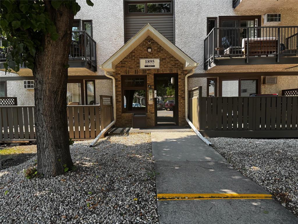 10 1895 St Mary's Road, Winnipeg, Manitoba