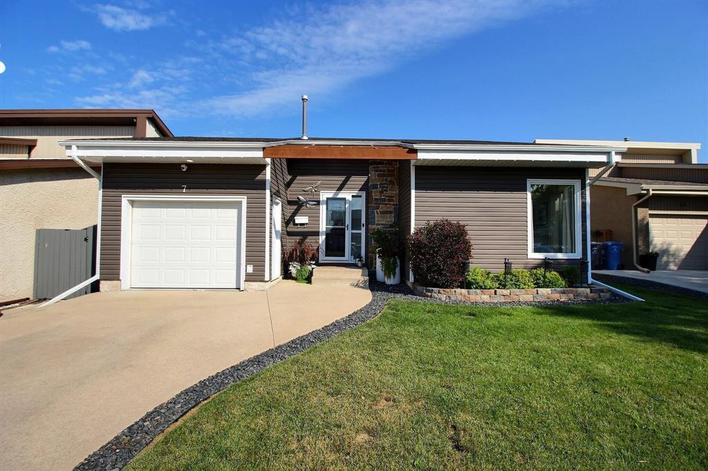 7 Acton Place, Winnipeg, Manitoba