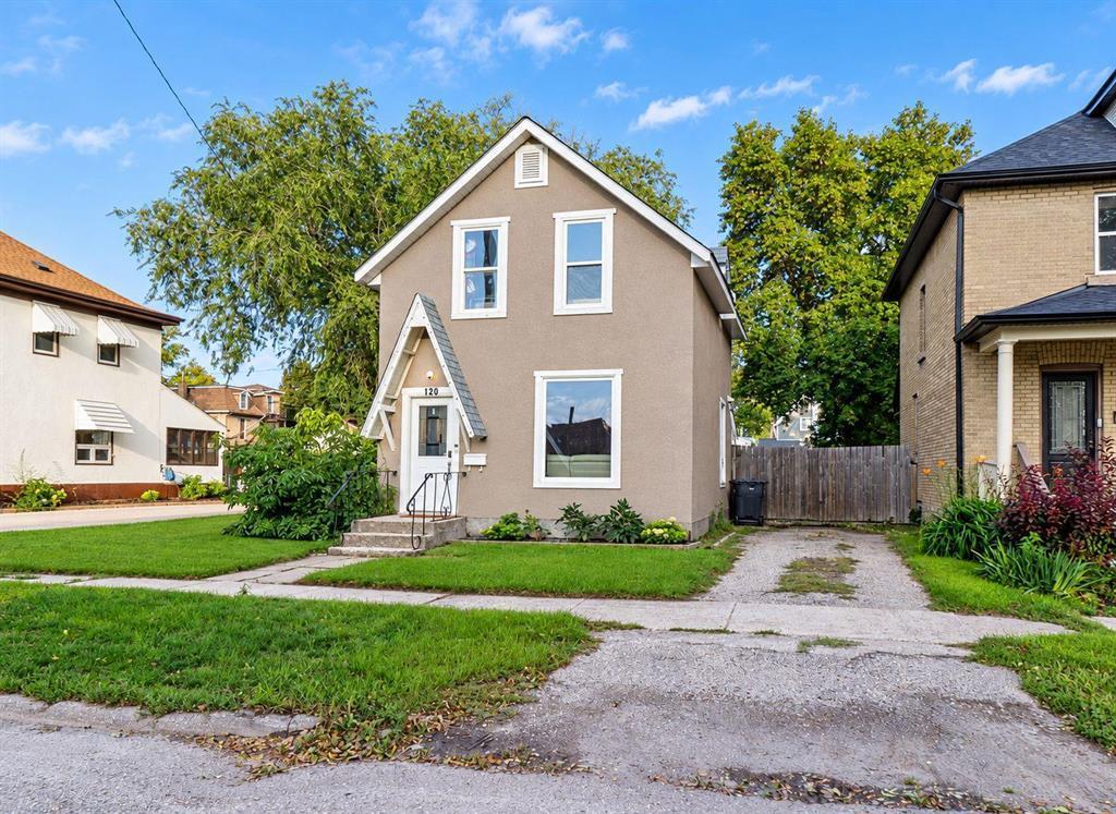 120 3rd Street NW, Portage La Prairie, Manitoba